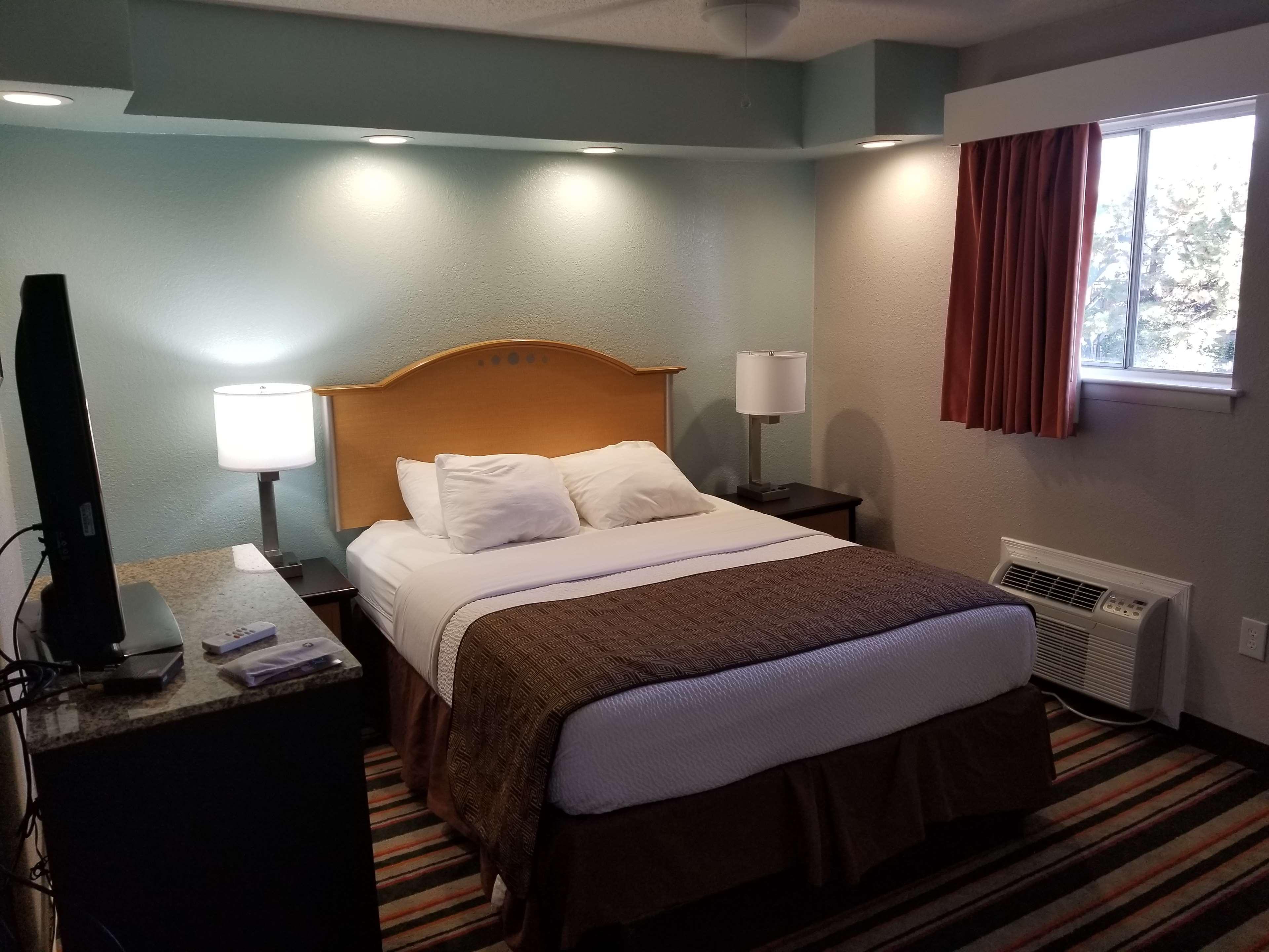 Best Western Plus Holiday Sands Inn & Suites Norfolk Dış mekan fotoğraf