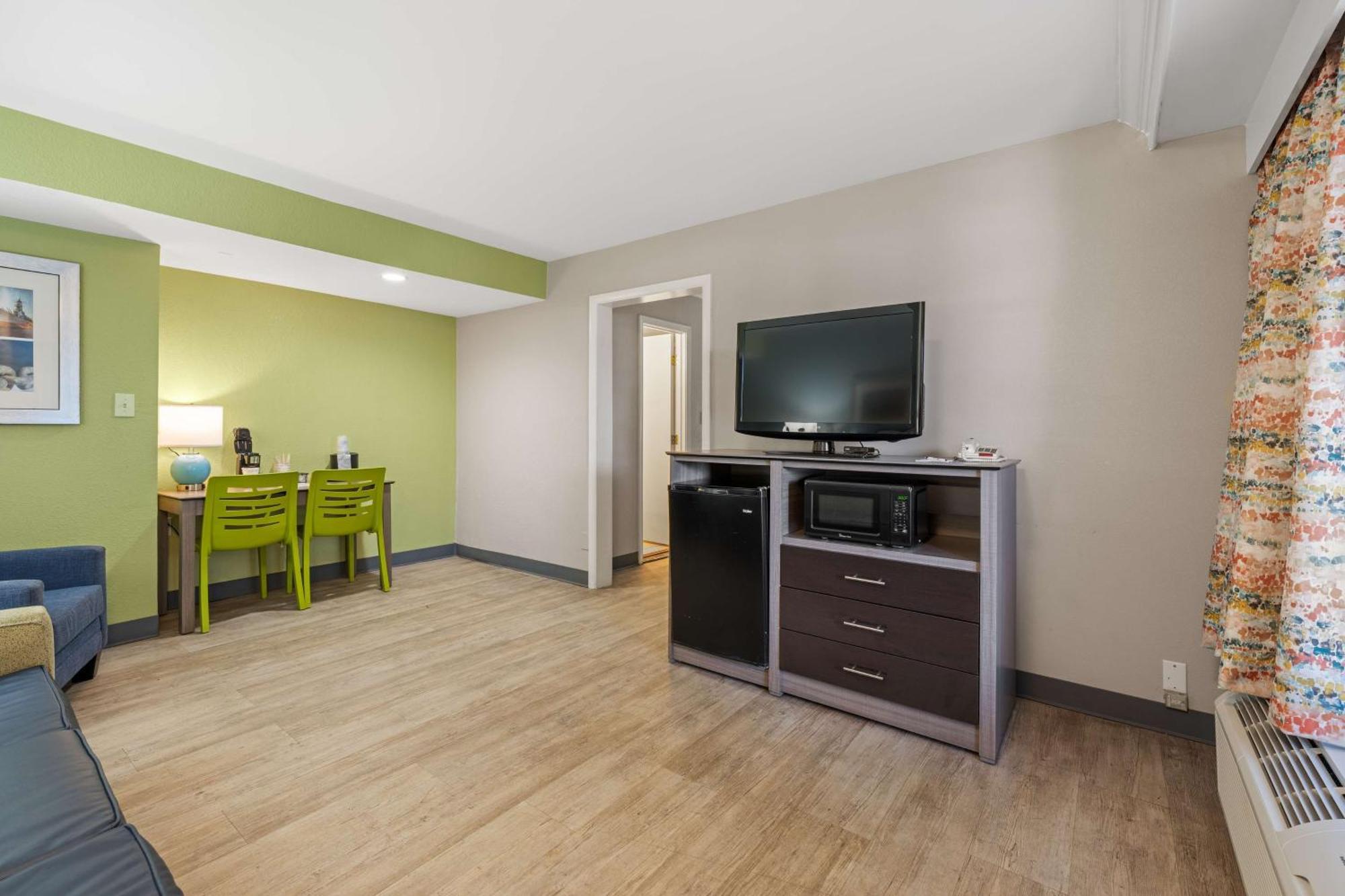Best Western Plus Holiday Sands Inn & Suites Norfolk Dış mekan fotoğraf