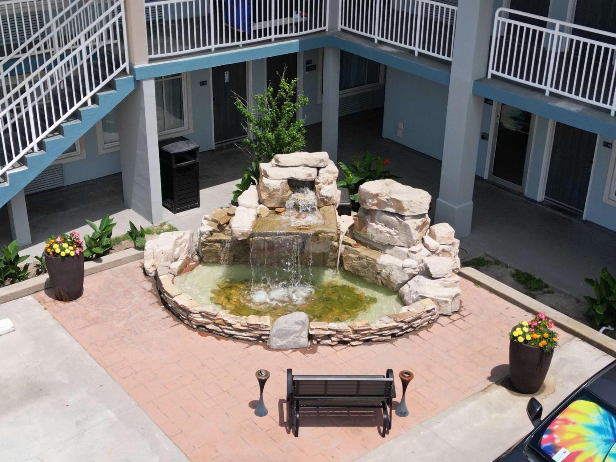 Best Western Plus Holiday Sands Inn & Suites Norfolk Dış mekan fotoğraf